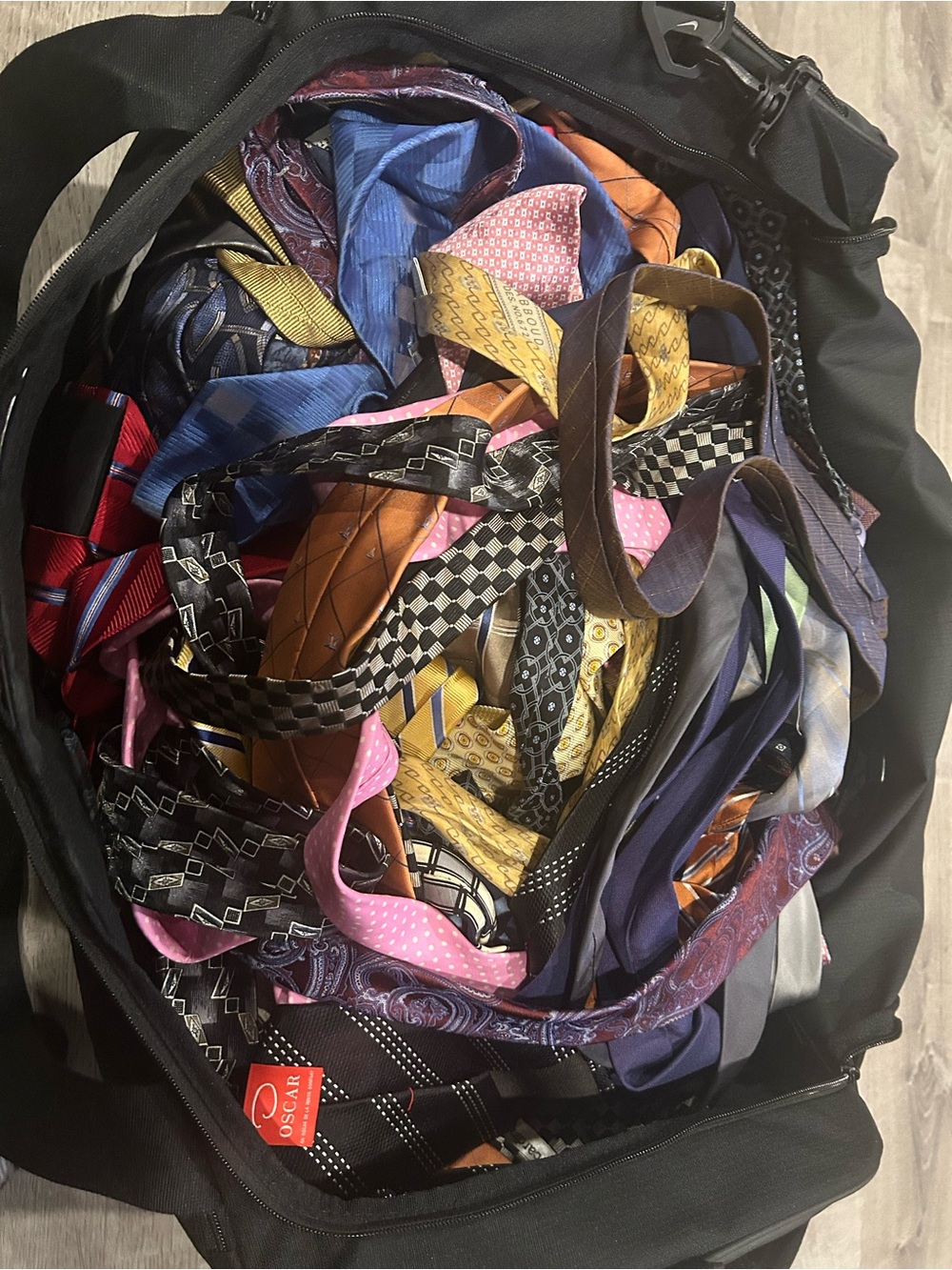 Mixed Men's Silk Tie Lot - Multicolor Assortment